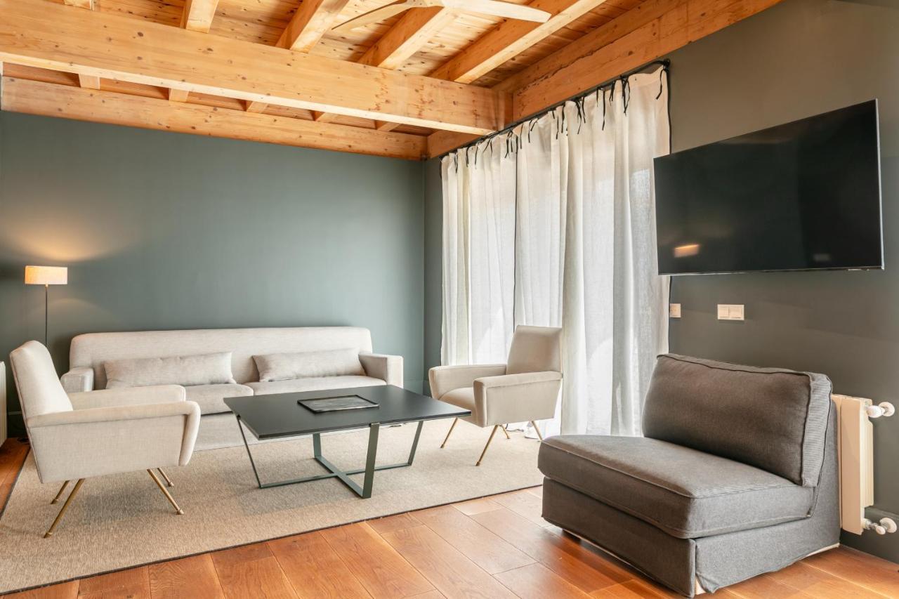 Green-Apartments Reales Atarazanas Suites セビリア エクステリア 写真