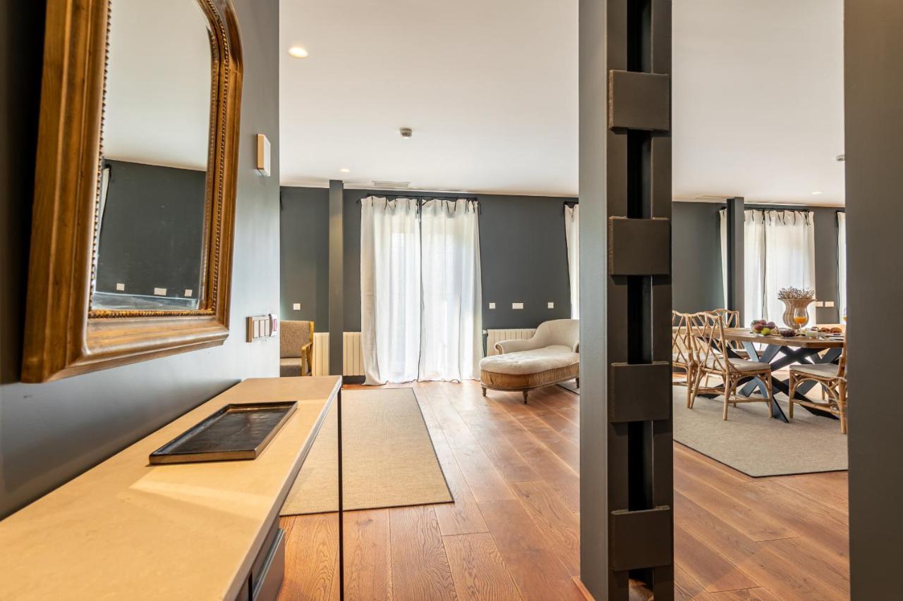 Green-Apartments Reales Atarazanas Suites セビリア エクステリア 写真
