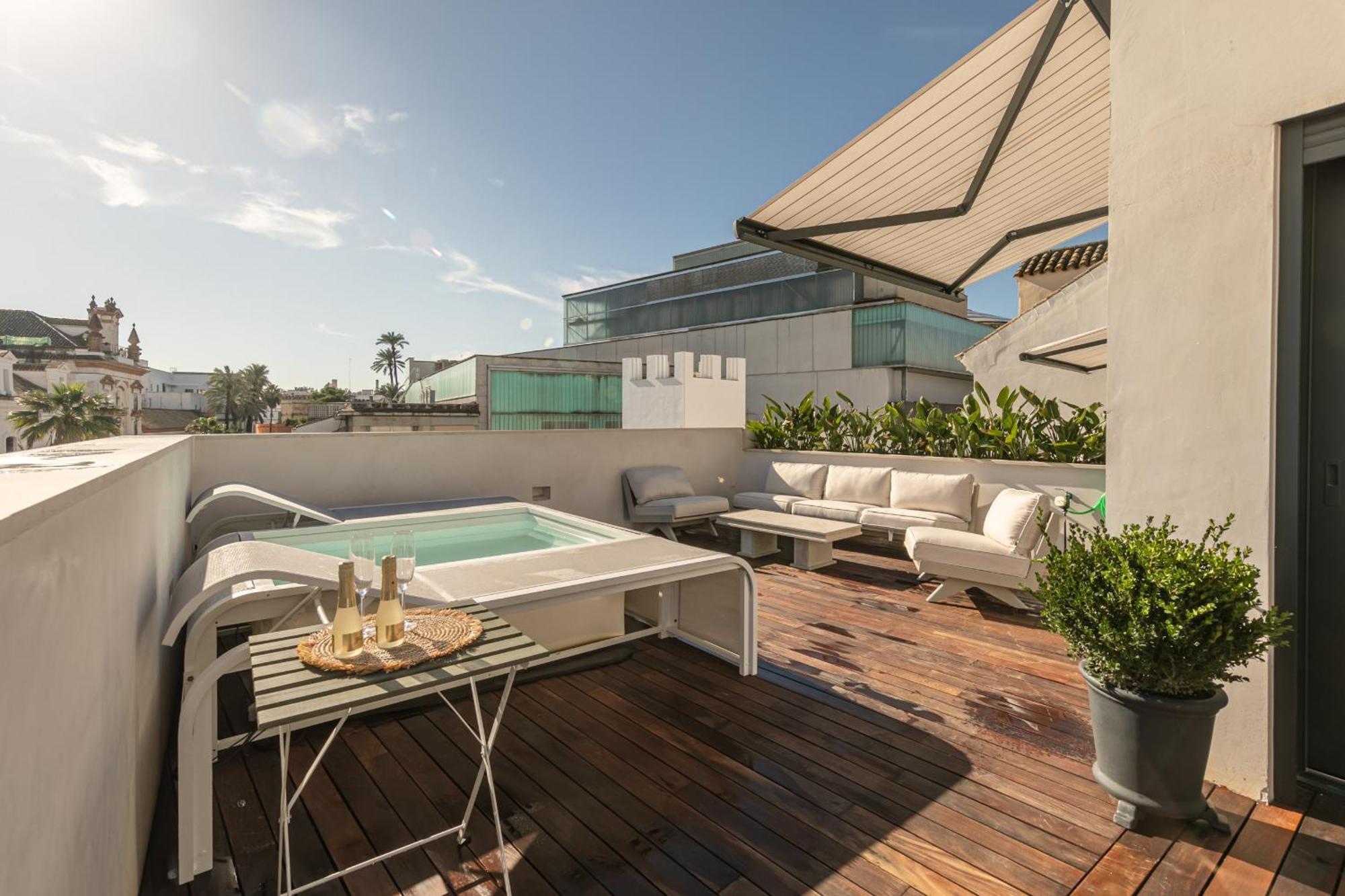 Green-Apartments Reales Atarazanas Suites セビリア エクステリア 写真